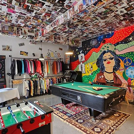 Traveler Hostel ชโคเดอร์ ภายนอก รูปภาพ