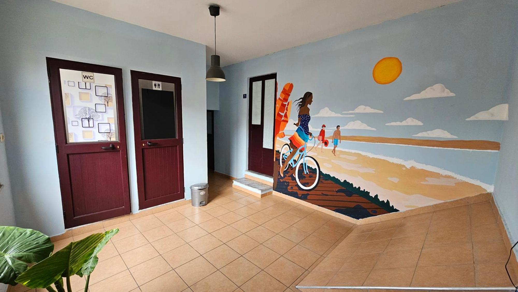 Traveler Hostel ชโคเดอร์ ภายนอก รูปภาพ