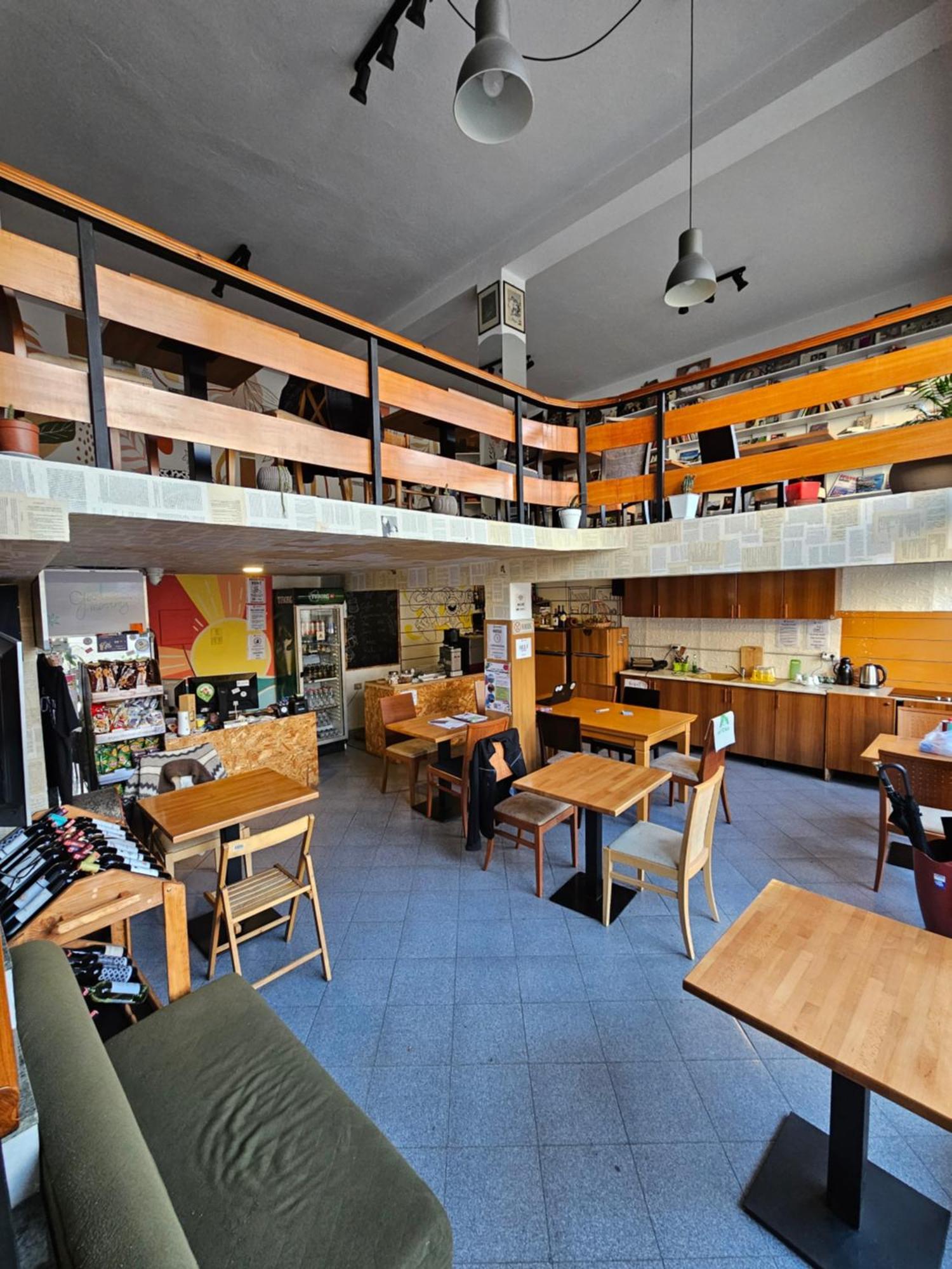 Traveler Hostel ชโคเดอร์ ภายนอก รูปภาพ